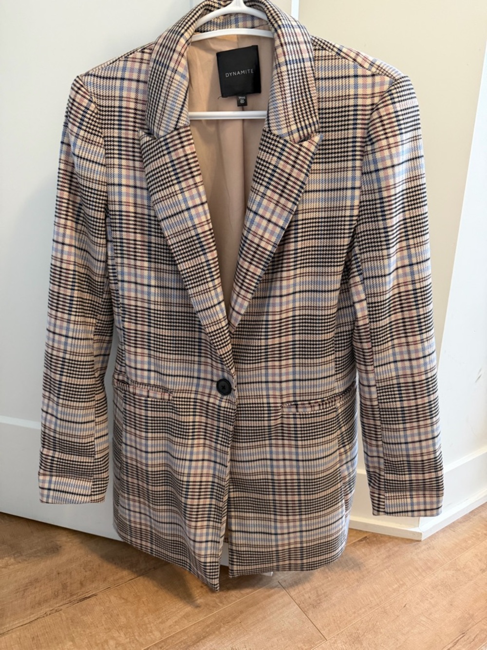 Dynamite Plaid Single-Button Blazer in Beige and Brown